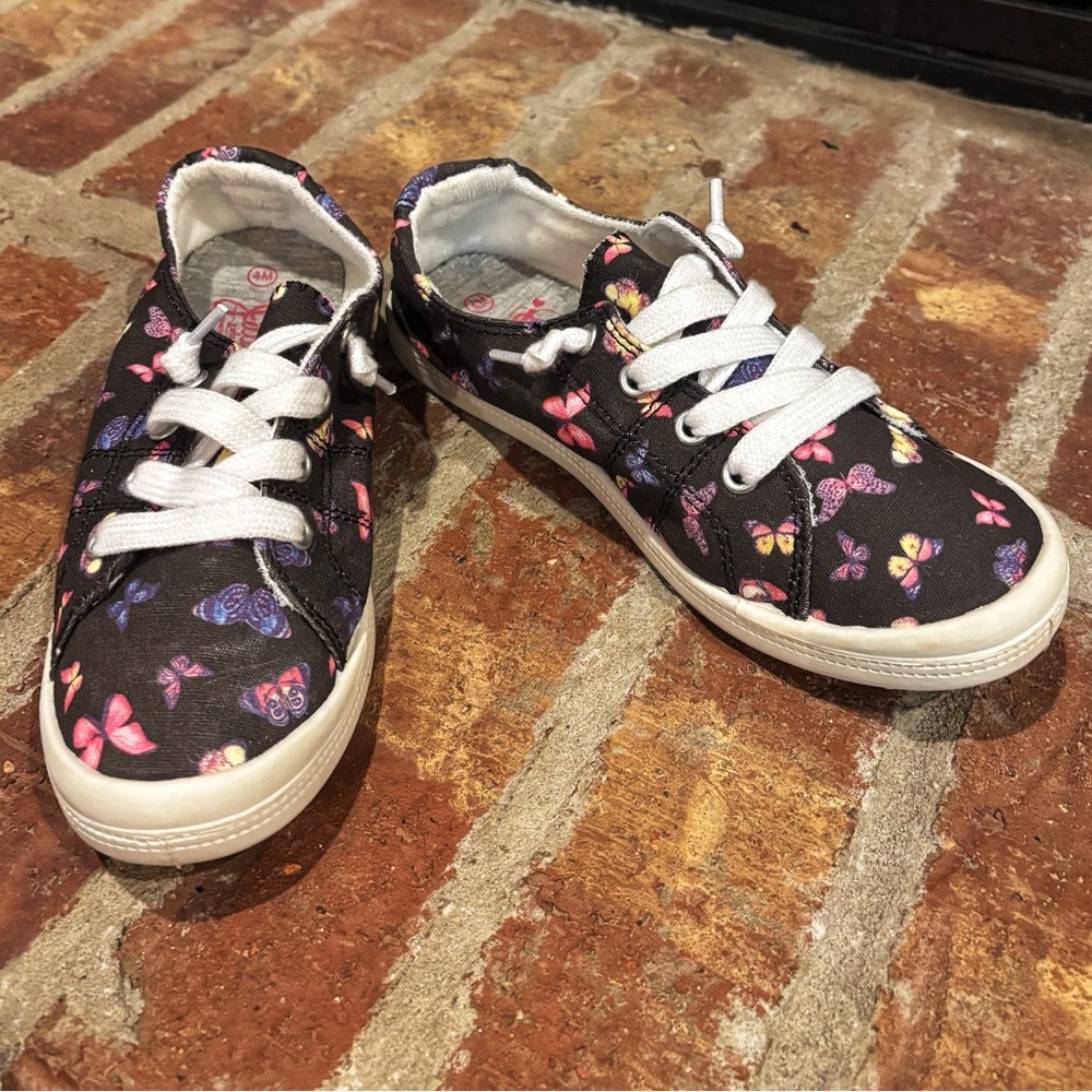 Jellypop Kids Black and White Butterfly Sneakers